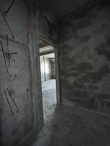 центр: Строится, 3 комнаты, 91 м² — 3