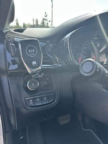 spar: Chevrolet Spark: 2016 г., 1 л, Автомат, Бензин, Хэтчбэк — 6