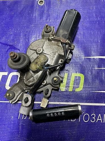 210: Toyota, Б/у, Оригинал — 1