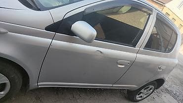 Toyota Vitz: 2000 г., 0.1 л, Автомат, Бензин, Хэтчбэк at lalafo.kg Toyota Vitz: 2000 г., 0.1 л, Автомат, Бензин, Хэтчбэк
