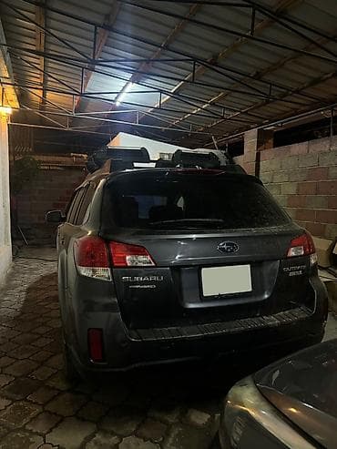 Subaru: Subaru Outback: 2014 г., 2.5 л, Вариатор, Бензин, Универсал — 2