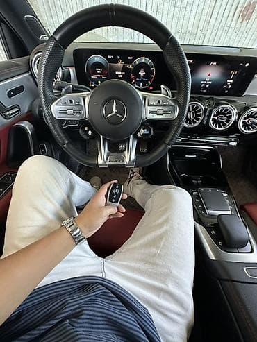смешанные: Mercedes-Benz A-Class AMG: 2022 г., Седан — 4