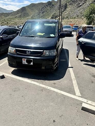 Унаа сатуу: Honda Stepwgn: 2003 г., 2 л, Автомат, Газ, Вэн/Минивэн — 1