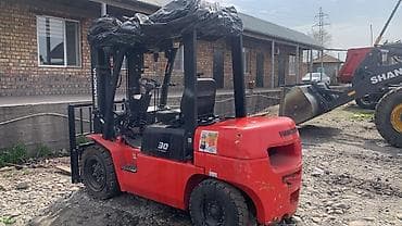 Погрузчик, Колесный, Вилочный at lalafo.kg Погрузчик, Колесный, Вилочный