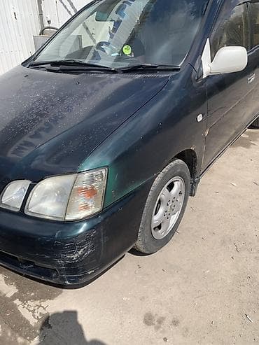 audi в4: Toyota Gaia: 1998 г., 2 л, Автомат, Бензин, Минивэн — 10