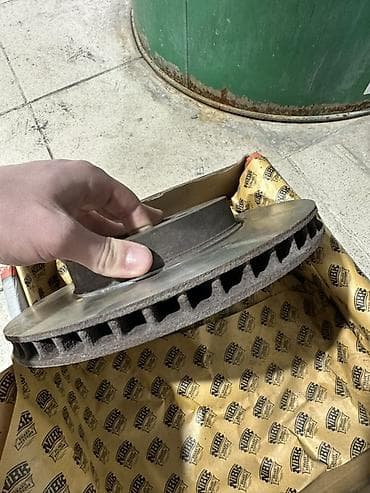 с4 2: Предний тормозной диск Toyota 2003 г., Б/у, Оригинал, Япония — 2