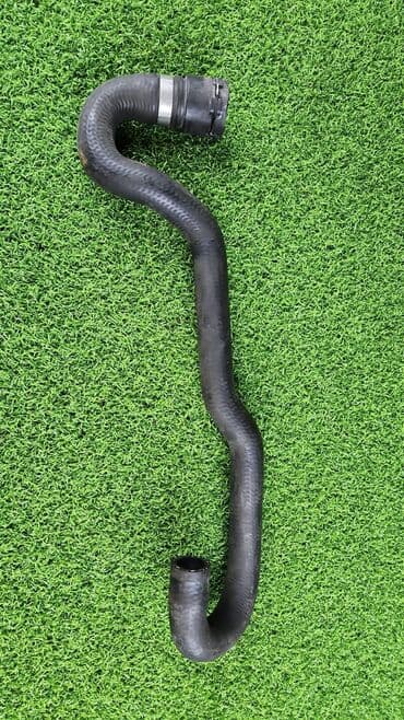 блок предохранителей: Патрубок 8 377 698 Е65 е66 Год 2005. В отличном состоянии, очень — 2