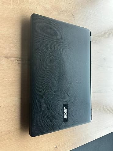 Ноутбук Acer Характеристики по фото экрана: - Процессор: Intel Atom