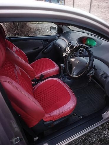 тачки б у: Toyota Vitz: 2000 г., 1 л, Автомат, Бензин, Купе — 6