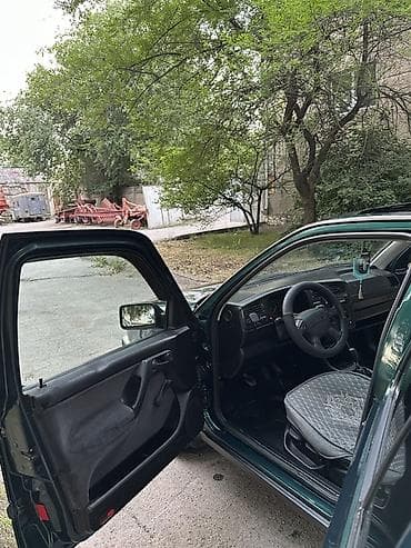 cl: Volkswagen Vento: 1996 г., 1.8 л, Механика, Бензин, Седан — 8