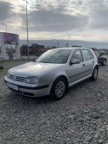 продажа авто в бишкеке и по всему кыргызстану: Volkswagen Golf: 2001 г., 2 л, Автомат, Бензиновая, Хэтчбэк — 1