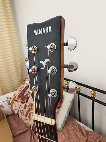yamaha fs100c: В связи с надвигающимся переездом продаю отличную Акустическую гитару — 5