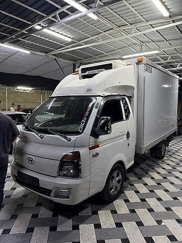 пол прсеп: Hyundai Porter: 2018 г., 2.5 л, Механика, Дизель, Фургон — 2