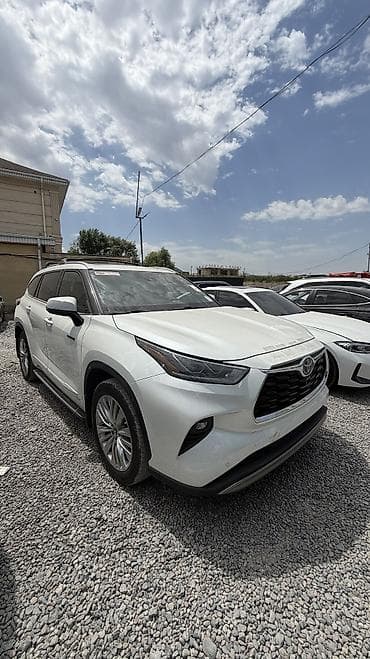 Toyota Highlander: 2021 г., 2.5 л, Автомат, Гибрид, Кроссовер