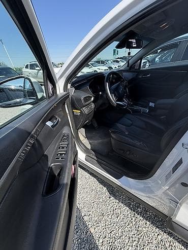 ролер: Hyundai Santa Fe: 2019 г., 2.2 л, Автомат, Дизель, Кроссовер — 6