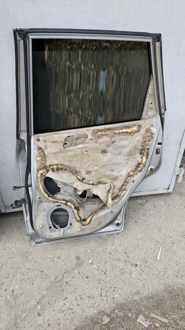 кузов хонда: Дверь Задняя правая Honda, Б/у, Оригинал — 3