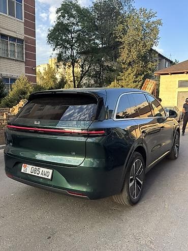 byd e9 2021: Lixiang L6: 2025 г., Автомат, Гибрид, Кроссовер — 7