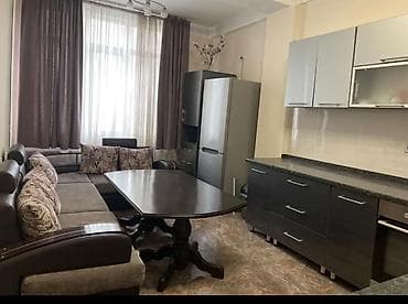 30: 2 комнаты, 70 м², 3 этаж — 6