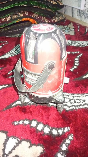 животные для дома: Лазерный нивелир (ротационный/линейный), красный луч. - Корпус — 2