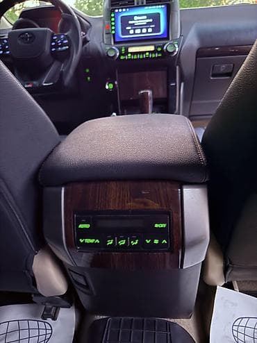 Продажа авто: Toyota Land Cruiser Prado: 2011 г., 4 л, Автомат, Бензин, Внедорожник — 10