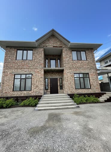 дом шопокове: 200 м², 5 комнат, Забор, огорожен — 1