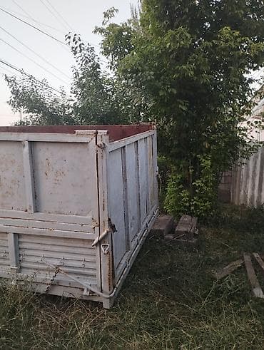 Кузов в сборе с подъёмником насосом трубками и расширительным бочьком — 3