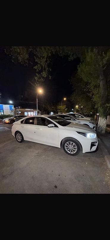 nisan leaf: Kia K3: 2018 г., 1.6 л, Автомат, Бензин, Седан — 2