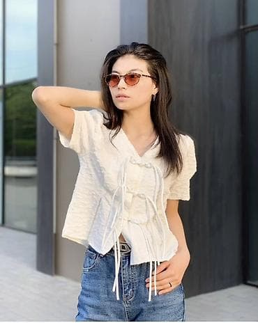 советская элебесова: Блузка, Однотонный, Укороченная модель — 1