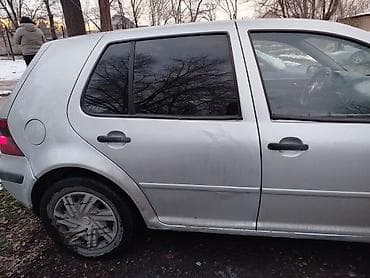 byd ош: Volkswagen Golf: 2001 г., 2 л, Автомат, Бензин, Хэтчбэк — 3