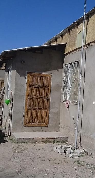 продаю пол дома в бишкеке: 2 бөлмөлүү үй 4 сотук тилке жери менен район Ак Ордо-1 ден ТЭЦ-2дан — 3