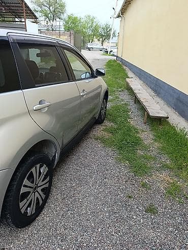 114 3 5: Toyota Ist: 2003 г., 1.5 л, Автомат, Бензин, Хэтчбэк — 5