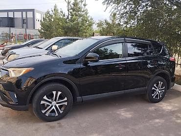 colf 3: Toyota RAV4: 2018 г., 2 л, Автомат, Бензин, Кроссовер — 4