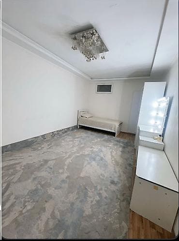 4 bedroom: Продаётся дом барачного типа, кухней и крытым двориком — - Кухня — 6