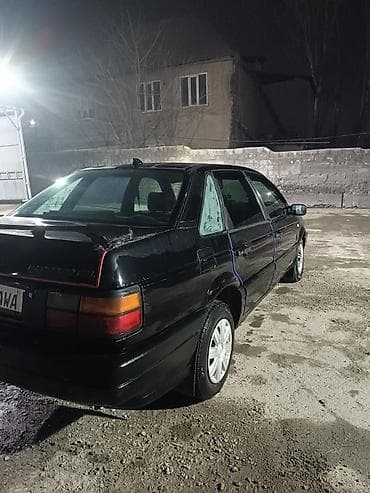 gl: Volkswagen Passat: 1989 г., 1.8 л, Ручные, Бензин, Седан — 10