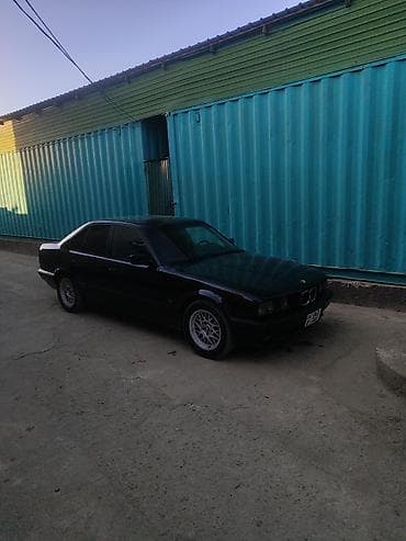 BMW 5 series: 1991 г., 2.5 л, Механика, Бензин, Седан — 5
