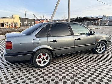 w124 2 2: Volkswagen Passat: 1994 г., 1.8 л, Механика, Газ, Седан — 4