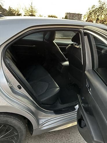 8: Toyota Camry: 2019 г., 2.5 л, Автомат, Бензин, Седан — 2