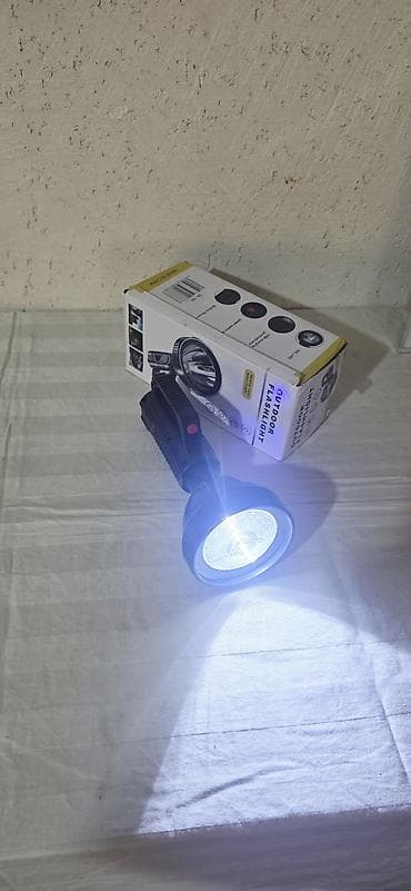 Продаю фонарик (новый)