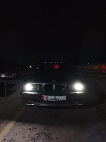 lc 300: BMW : 1988 г., 2 л, Седан — 1