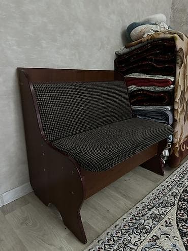 стулья бишкек: Кухонный диван-скамья с ящиком для хранения. - Компактная прямая — 2