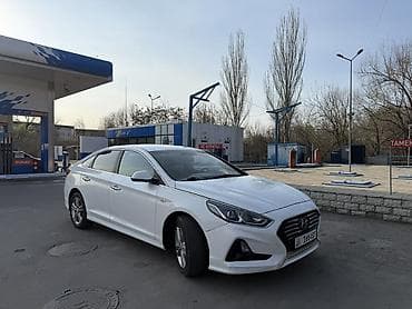 Hyundai Sonata: 2018 г., 2 л, Автомат, Бензин, Седан