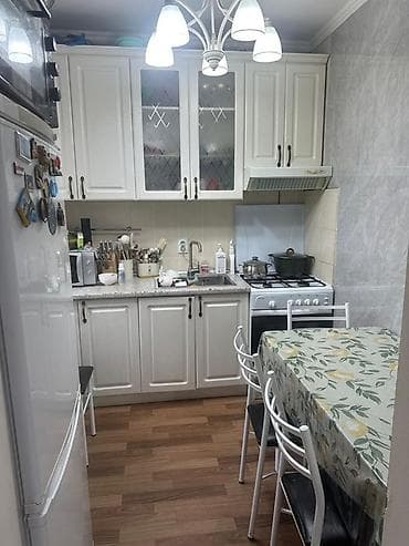 квартиры хрущевки: 3 комнаты, 56 м², Хрущевка, 4 этаж, Косметический ремонт — 4