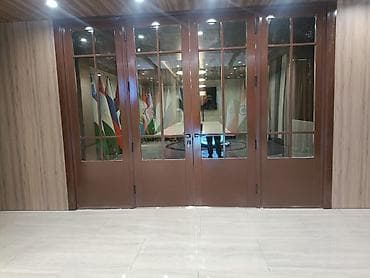 реставрация бублика: Демонтаж старых дверей. Подгонка проема и точная установка. Монтаж — 7