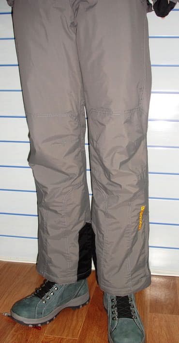 tech fleese: Костюм, Burton, Новый, С утеплителем, Затяжка внизу куртки, Манжеты на рукавах, Снегозащитная юбка — 5