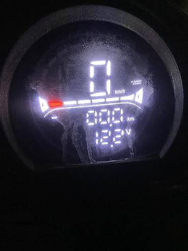 кофр на скутер: Макси-скутер 150 куб. см, Бензин, Б/у — 3