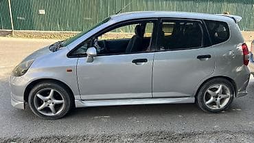 е класс 124: Honda Jazz: 2003 г., 1.3 л, Автомат, Бензин, Хэтчбэк — 2