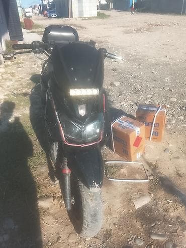 sprinter 516: Скутер с тюнингом и дополнительным о тоборудованием. Основные — 2