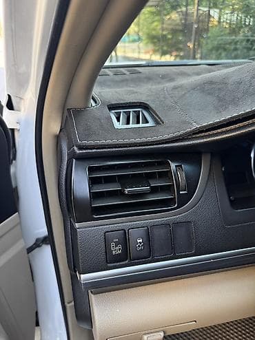 Toyota Camry: 2013 г., Гибрид — 9