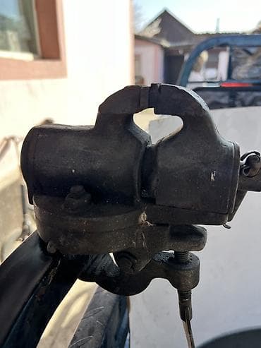 часы ош: Тиски СССР в отличном состоянии — 1