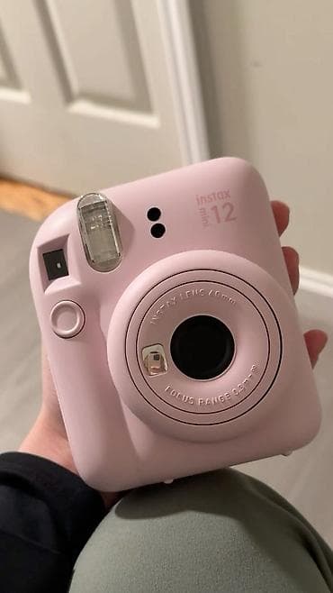 купить instax mini 12: Фотоаппарат моментальной печати Instax Mini 12 в розовом цвете. Эта — 1